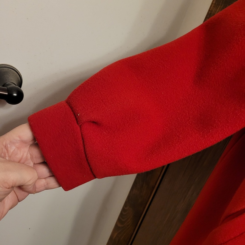 Karizma East Ltd. Vintage Wool Coat Red Lined Extra Button Womens‎ Size 10 - Picture 5 of 13